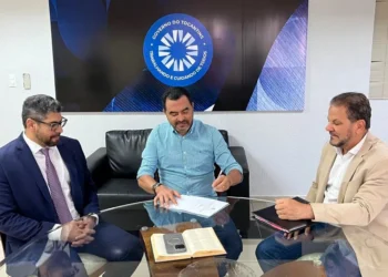 Delegado Bruno Azevedo é empossado como secretário de Estado da Segurança Pública