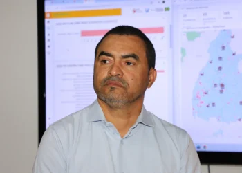 Governador Wanderlei Barbosa destacou que a prioridade do Governo do Tocantins é atender rapidamente às necessidades da população e trabalhar para que a região retome suas atividades normais - Marcio Vieira/Governo do Tocantins