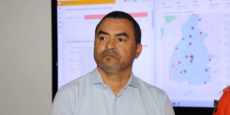 Governador Wanderlei Barbosa destacou que a prioridade do Governo do Tocantins é atender rapidamente às necessidades da população e trabalhar para que a região retome suas atividades normais - Marcio Vieira/Governo do Tocantins