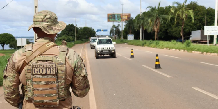 Polícia Civil realiza fiscalização na Ponte José Wilson Siqueira Campos