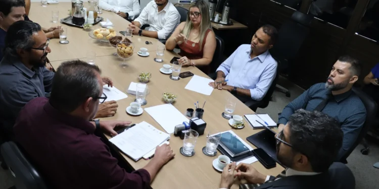 Secretário Bruno Azevedo recebe sindicatos e associações para tratar de demandas relacionadas à Segurança Pública