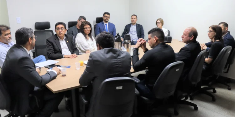 Andamento do concurso público da Polícia Civil e levantamento das demandas de cada setor pautaram a reunião - Jodacy Filho/Governo do Tocantins