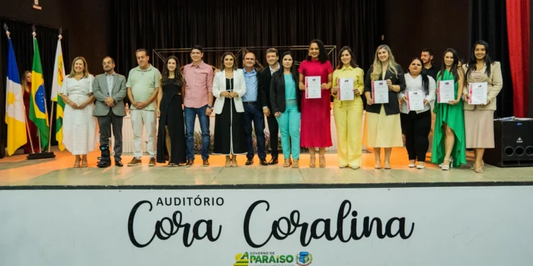 Prefeito de Paraíso participa da cerimônia de posse do CMEC