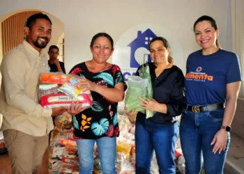 Doações foram encaminhadas a famílias atendidas pelo Instituto Arthur Peterson - IAP CasAzul, localizado no Jardim Aureny IV, região Sul de Palmas