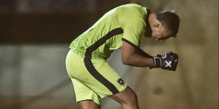 Botafogo venceu Fast de virada na estreia da Copinha • Jhenifer Cristine