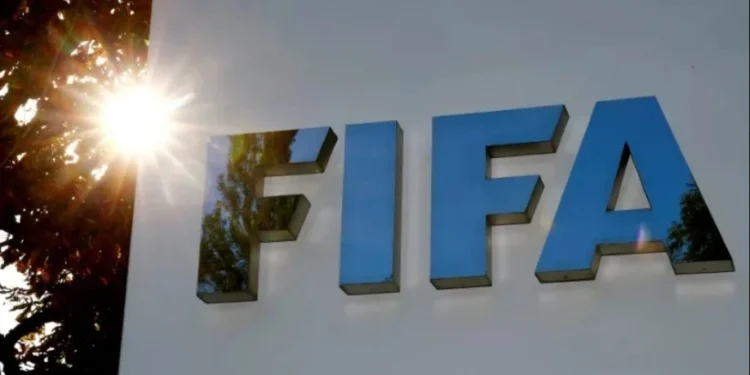 Veja os clubes do Brasil que começam 2025 proibidos pela Fifa de contratar