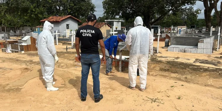 Em Divinópolis, Polícia Civil realiza exumação para obter provas em investigação de homicídio