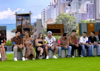 Dinâmica no estilo Sincerão foi realizada no programa ao vivo de terça-feira (14) • Reprodução/TV Globo