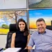 Secretária Gabriela Siqueira Campos e vereador José do Lago Folha Filho durante reunião sobre projeto do censo de cães e gatos em Palmas
