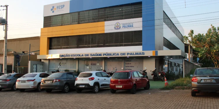 Preceptores irão realizar a função de orientadores de referência para os residentes em Saúde