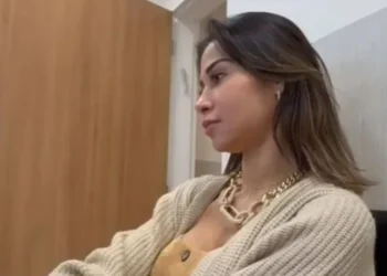 Maíra Cardi relatou em um vídeo que estava tendo sangramento há alguns dias e, quando foi fazer um exame, descobriu que o neném não tinha mais batimentos cardíacos • Tiktok/Maíra Cardi