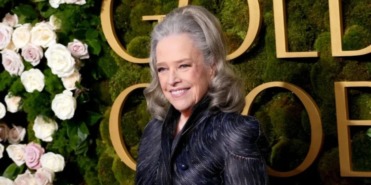 Globo de Ouro: Kathy Bates rasga discurso após perder prêmio e viraliza