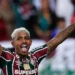 Algoz do Botafogo anuncia contratação de John Kennedy