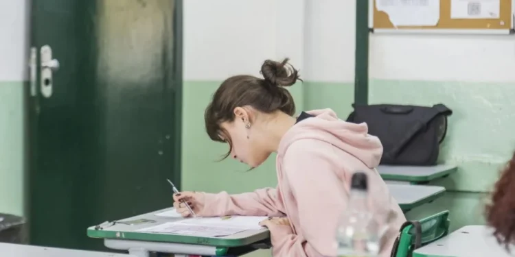 Quando começar a estudar para os vestibulares aplicados em 2025?