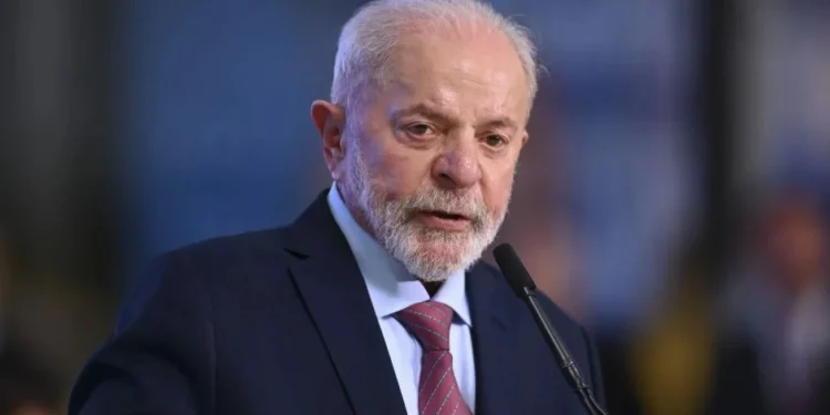 Lula convida embaixadores estrangeiros para ato do 8/1 no Planalto