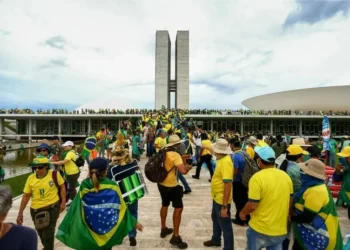 Anistia divide a opinião dos deputados; governistas são contra e oposicionistas, a favor • Marcelo Camargo/Agência Brasil