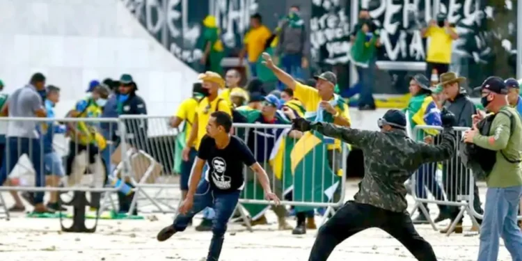 Petistas temem ato de 8 de janeiro com movimentos sociais esvaziado