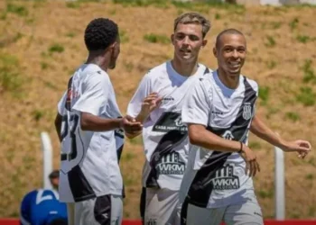 Ponte Preta fez seis gols no Santa Fé nesta terça-feira • Divulgação/Copinha