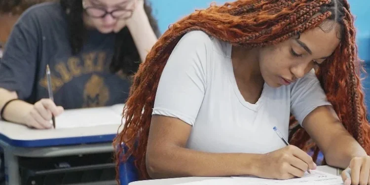 Redação: 5 regras gramaticais para se dar bem no vestibular