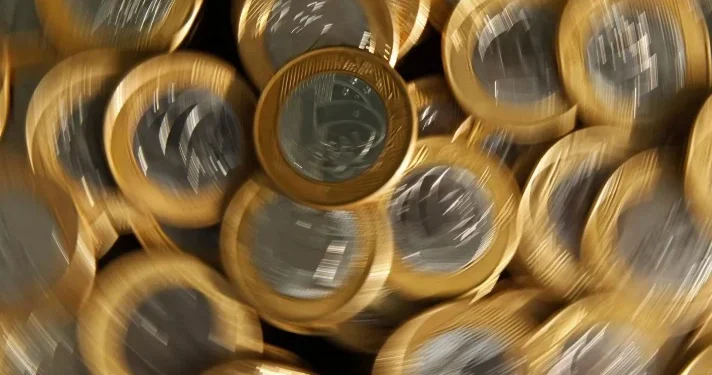 Moedas de 1 real • 15/10/2010REUTERS/Bruno Domingos