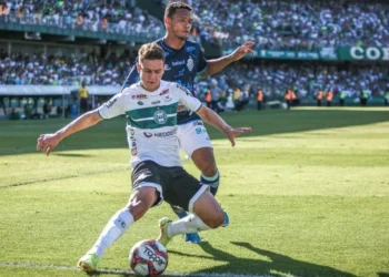 Natanael em ação pelo Coritiba • Divulgação/Coritiba