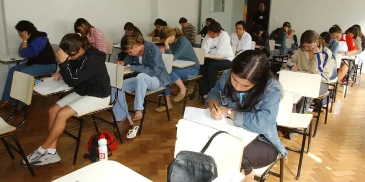 Enade 2024: Inep divulga lista de estudantes regulares