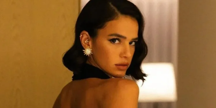 Bruna Marquezine declara torcida no BBB 25: “Esse aqui mora no meu coração”