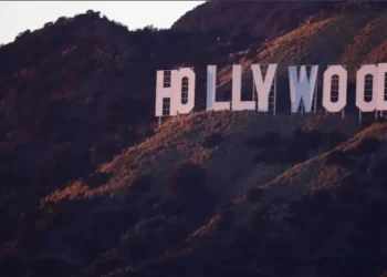 Um dos maiores símbolos de Hollywood pode estar ameaçado por causa dos incêndios em Los Angeles, California • Getty Images