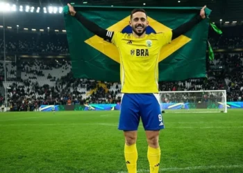 Kelvin comemorando o título da Kings League • Foto: Divulgação/Kings League