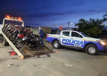 Motos irregulares foram apreendidas em Araguaína — Foto: Divulgação/Alta Tensão - TO