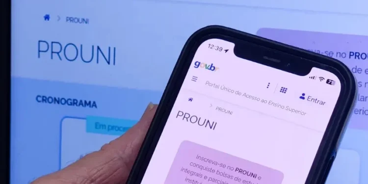 MEC divulga calendário do ProUni e do Fies