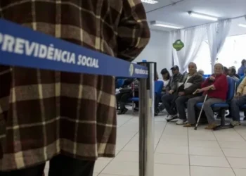 Fila do INSS • Henry Milleo/ Agência Brasil