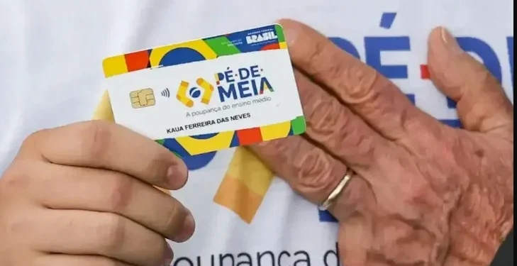 Pé-de-Meia a universitários: inscrições começam nesta sexta (17); veja o que se sabe sobre programa