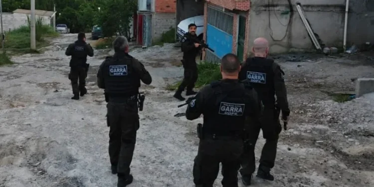 ONG e advogados aliados ao PCC: entenda operação contra “falsa tortura de presos” que prendeu 12 pessoas