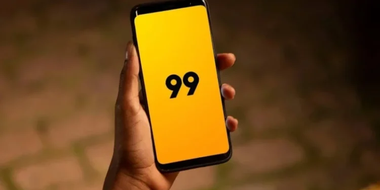 99 lança serviço de transporte de passageiros por moto em SP; prefeitura é contra