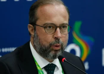 O ministro de Minas e Energia, Alexandre Silveira, falamsobre Memorando de Entendimento assinado com a Argentina no setor de gás natural, na 19° Reunião de Cúpula do G20, no Museu de Arte Moderna • Rio de Janeiro (RJ) 18/11/2024 - Fernando Frazão/Agência Brasil
