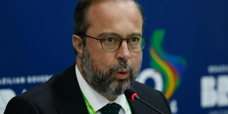 Governo anuncia R$ 8 bilhões em investimentos sauditas para pesquisa mineral no Brasil