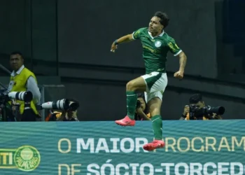 Mauricio brilhou no primeiro jogo do Palmeiras na temporada • Renato Pizzuto/Agência Paulistão - Reprodução/X/Paulistao