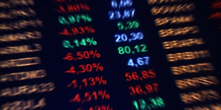 Painel de ações de empresas que compõem o Ibovespa • Cris Faga/NurPhoto via Getty Images