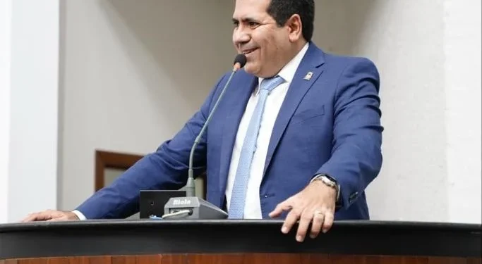 Neste mês de conscientização da saúde mental, o deputado estadual enviou um ofício solicitando informações