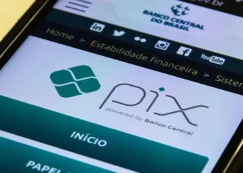 Norma equipara o pagamento realizado por meio de Pix à vista ao pagamento em dinheiro e estabelece diretrizes para o comércio • Marcello Casal Jr/Agência Brasil