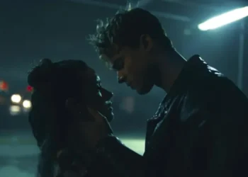 Uma versão em espanhol de "Minha Culpa" foi lançada em 2023 • Divulgação/Prime Video