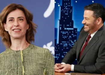 Após ser adiada, entrevista do comediante americano com Fernanda Torres vai ao ar nesta quinta-feira (16) • Reprodução/Montagem