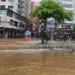 Balneário Camboriú teve muitos pontos de alagamento nesta quinta — Foto: Fernando Oliveira/MetSul