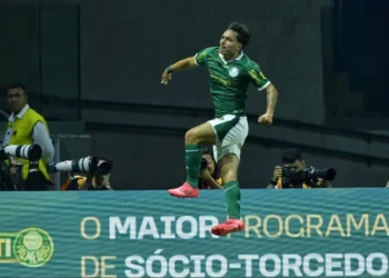 Maurício brilhou no primeiro jogo do Palmeiras na temporada • Renato Pizzuto/Agência Paulistão - Reprodução/X/Paulistao