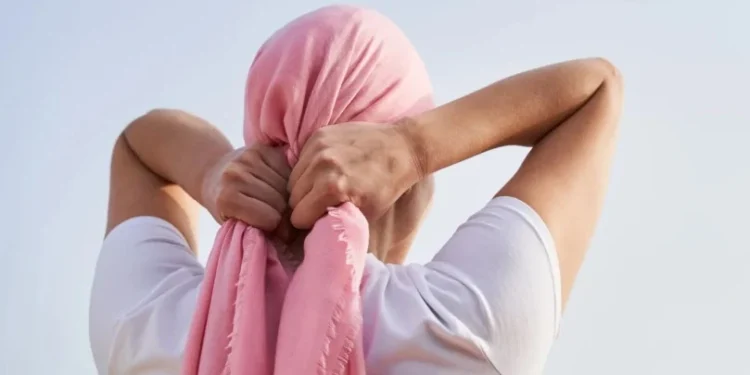 Mulheres jovens têm dobro de risco de câncer do que homens, diz estudo