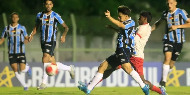 Grêmio elimina RB Bragantino e garante vaga nas quartas da Copinha