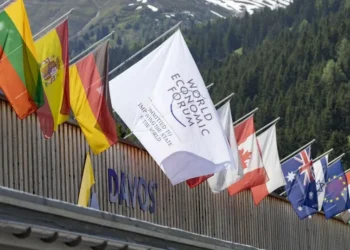 Debates vão acontecer até sexta-feira (24) • Benedikt von Loebell/World Economic Forum