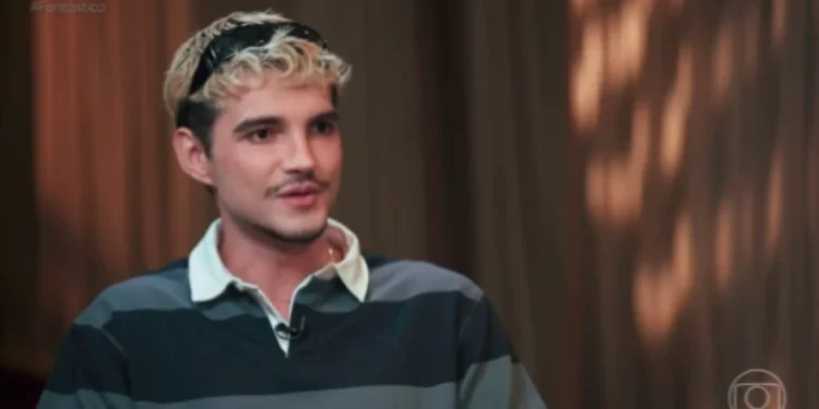 Jão em entrevista ao Fantástico • Reprodução/TV Globo