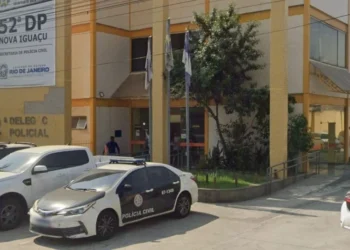 Caso foi registrado pela Delegacia de Atendimento à Mulher de Nova Iguaçu, na Baixada Fluminense • Reprodução/Google Street View